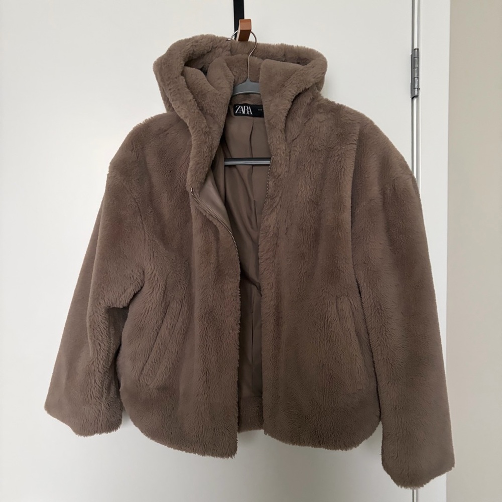 Zara Plush Teddy Jacket in Tan